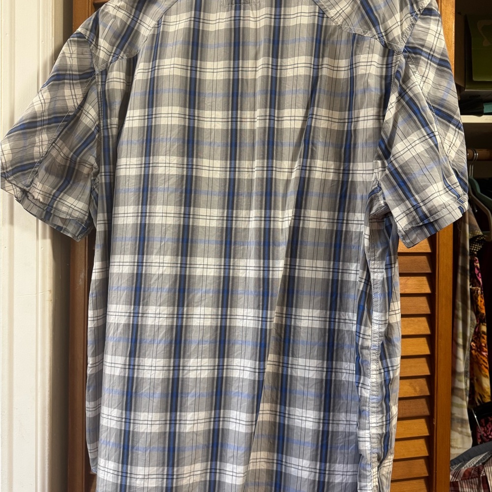 NWOT American Rag Blue and White Plaid Button Down Shirt, size XL - Picture 3 of 3
